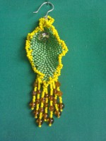 Pendientes amarillo con verde, abalorios